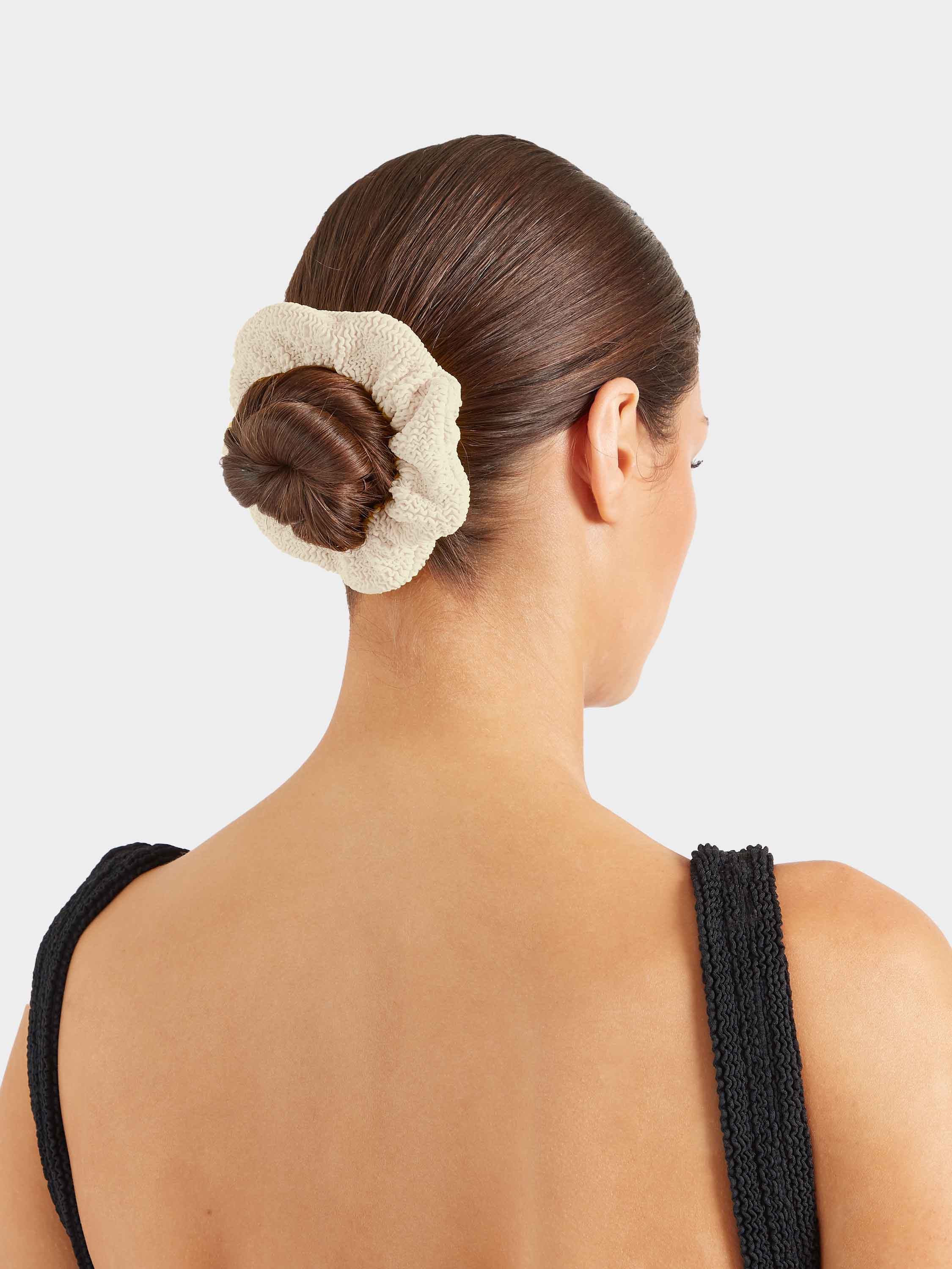 Scrunchie - Blush - Image 2